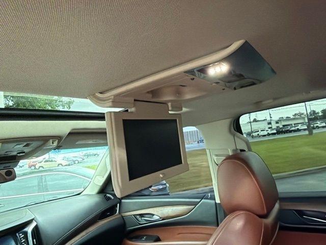 Cadillac Escalade ESV Luxury 4WD 2019