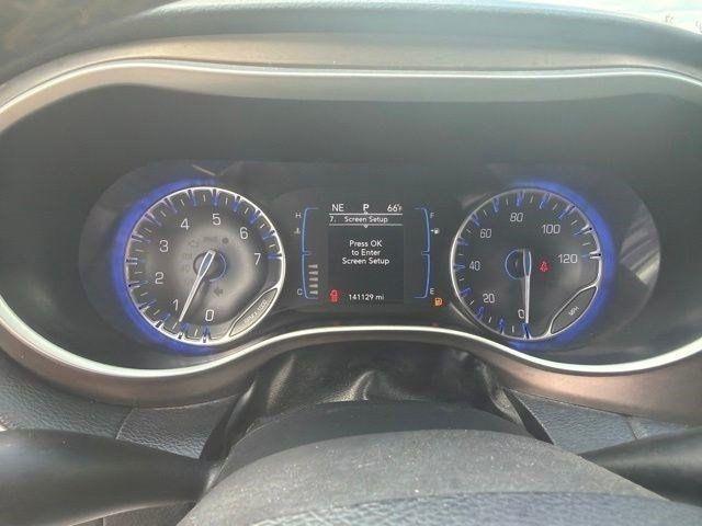 Chrysler Pacifica Touring-L 2017