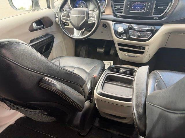Chrysler Pacifica Touring-L 2017