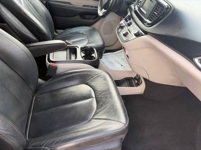 Chrysler Pacifica Touring-L 2017