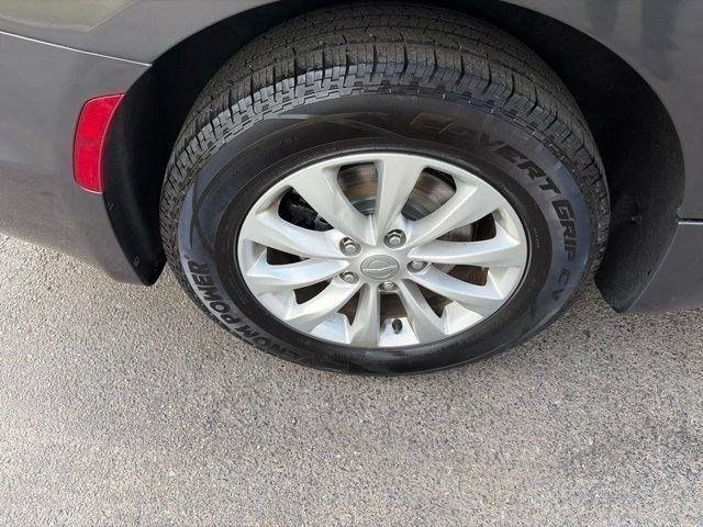 Chrysler Pacifica Touring-L 2017