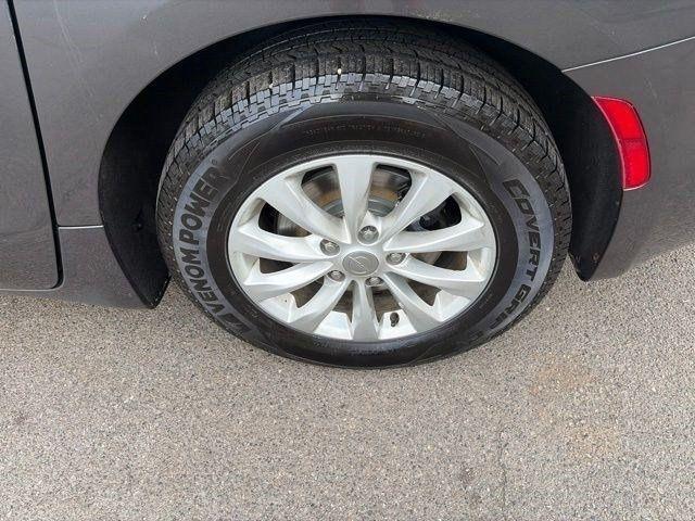 Chrysler Pacifica Touring-L 2017