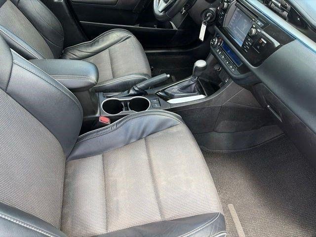 Toyota Corolla S Plus 6MT 2016