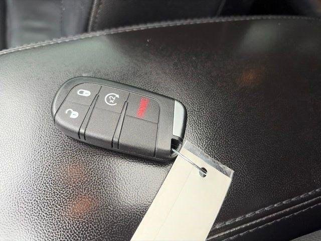 Jeep Grand Cherokee Limited 4WD 2021
