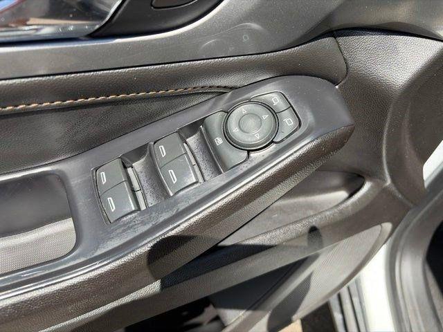 Chevrolet Traverse LS AWD 2021