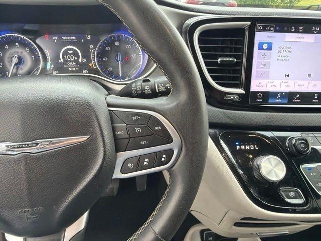 Chrysler Pacifica Touring L 2023
