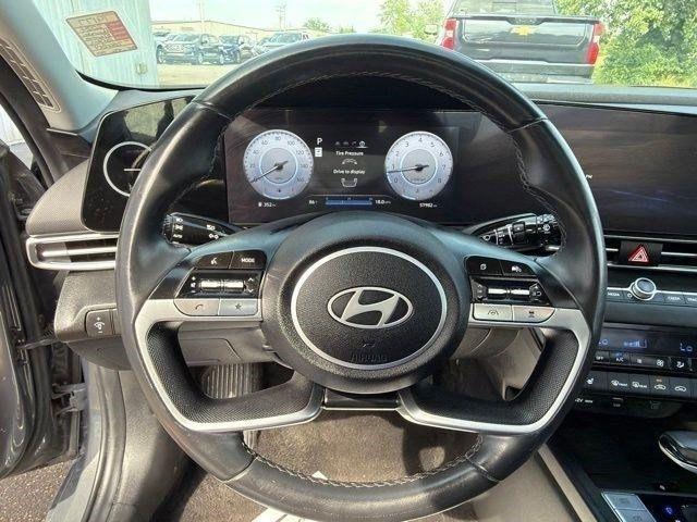 Hyundai Elantra Limited 2024