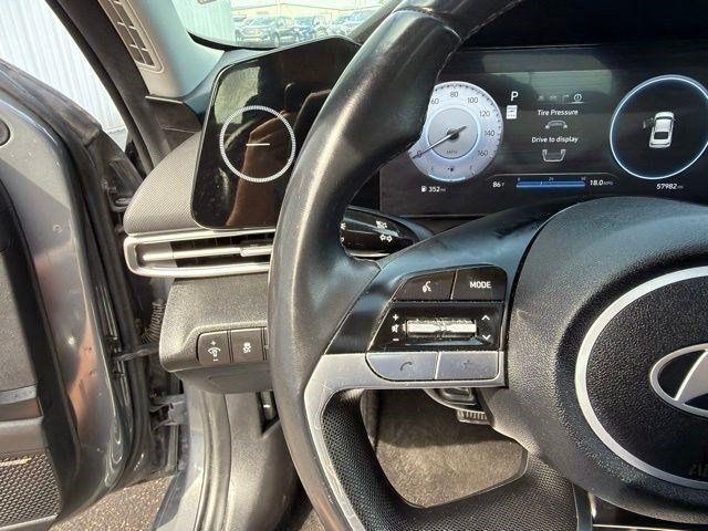 Hyundai Elantra Limited 2024
