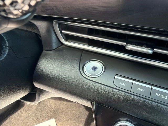 Hyundai Elantra Limited 2024
