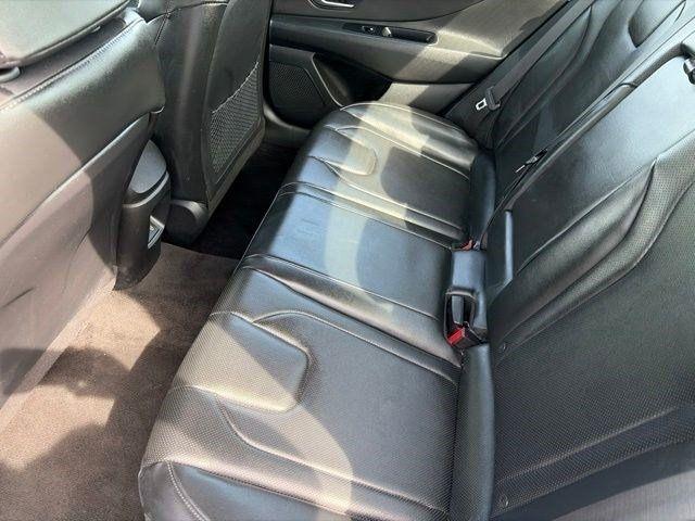 Hyundai Elantra Limited 2024