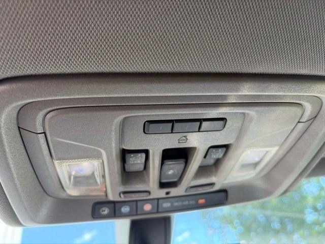 Chevrolet Silverado 1500 RST Crew Cab 4WD 2019