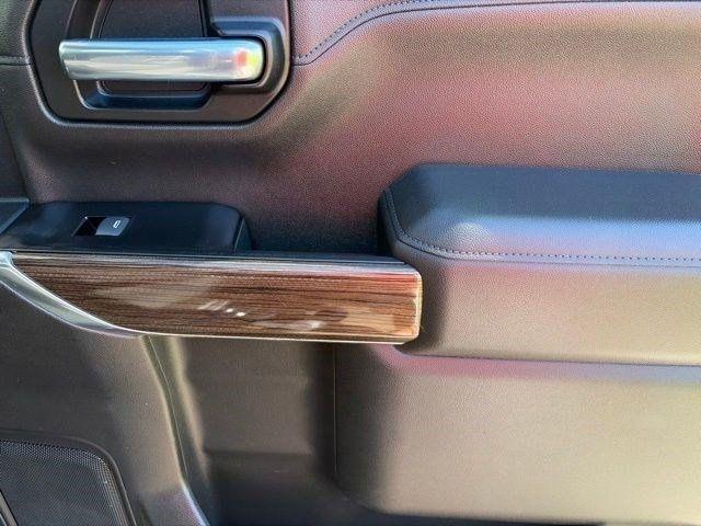 Chevrolet Silverado 1500 RST Crew Cab 4WD 2019