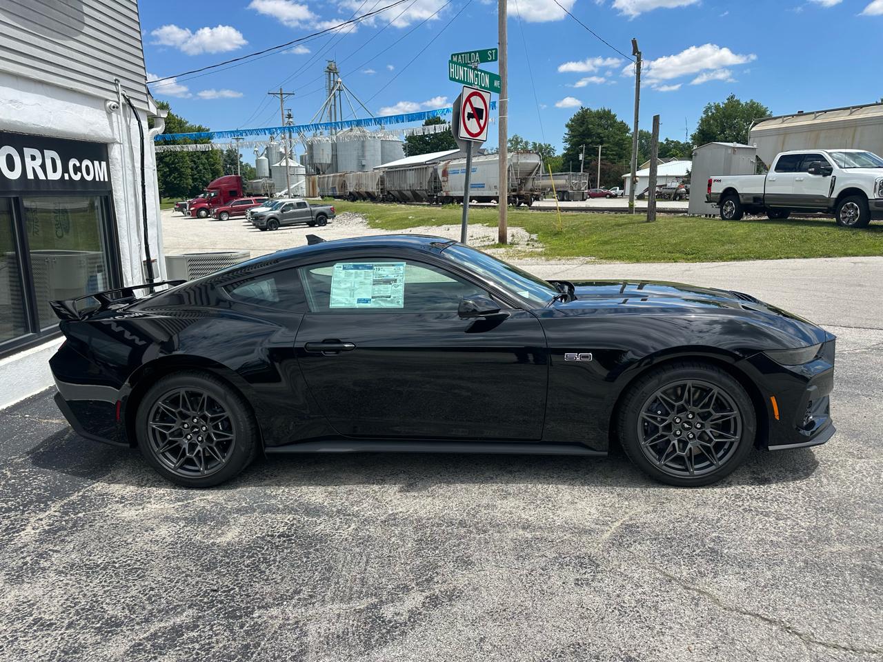 Ford Mustang GT Premium Coupe 2026