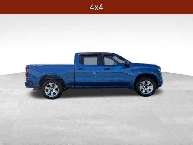 Chevrolet Silverado 1500 Custom Crew Cab 4WD 2024