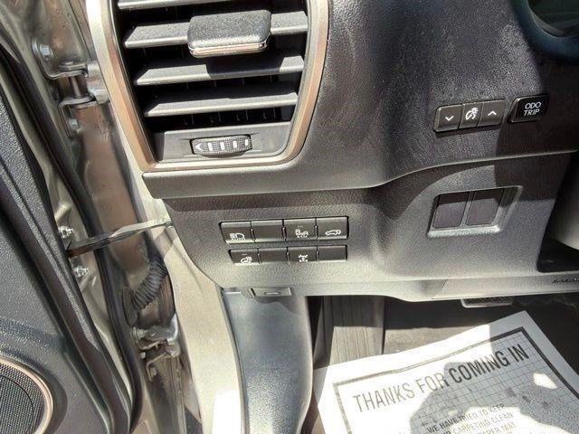 Lexus NX 300 Base AWD 2021