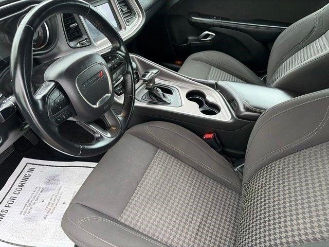 Dodge Challenger SXT 2019