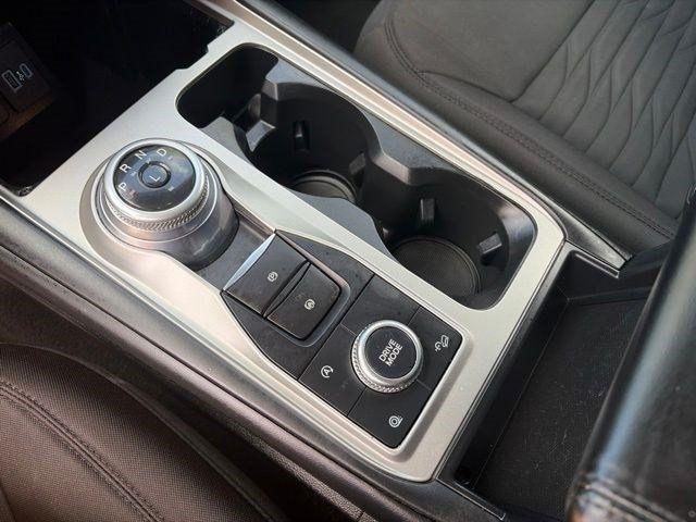 Ford Explorer XLT 4WD 2021