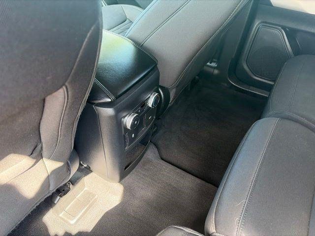 Ford Explorer XLT 4WD 2021