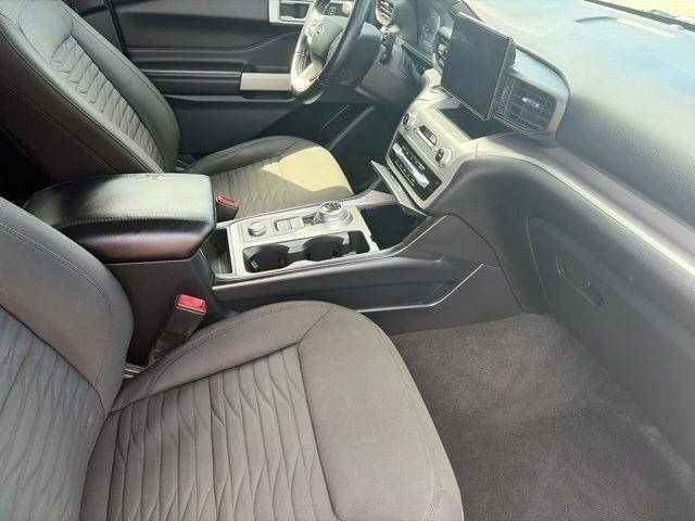 Ford Explorer XLT 4WD 2021