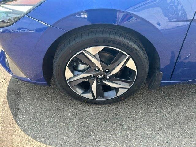 Hyundai Elantra Limited 2023