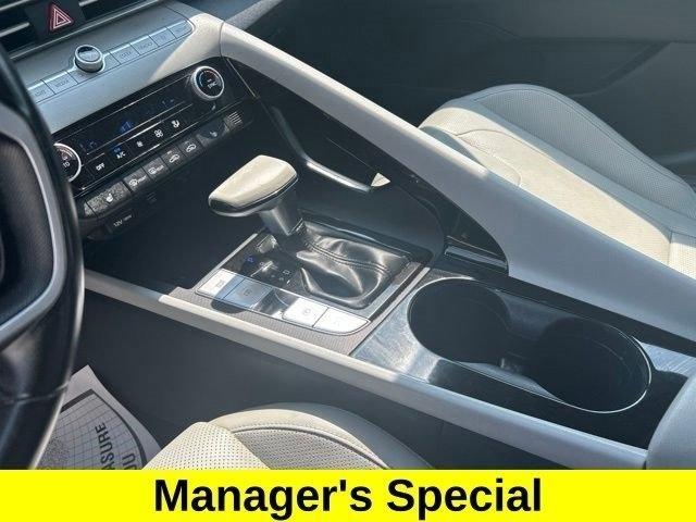 Hyundai Elantra Limited 2023
