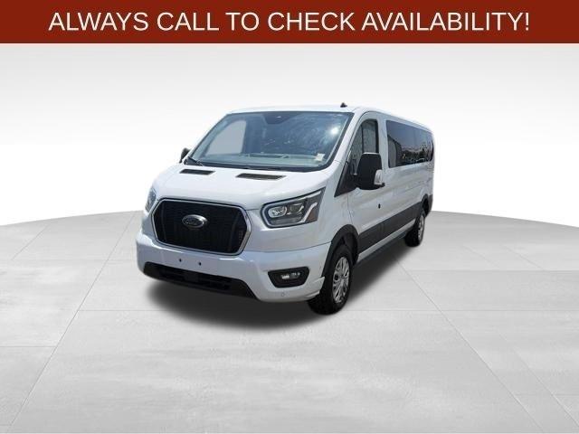 Ford Transit XLT 2023