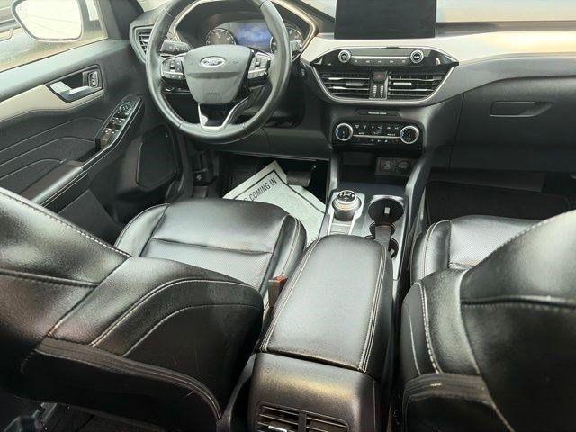 Ford Escape Plug-in Hybrid SEL 2022