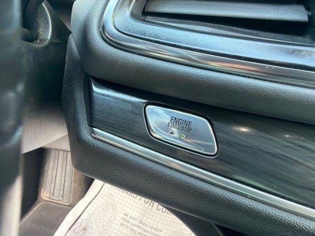 Buick Enclave  2022