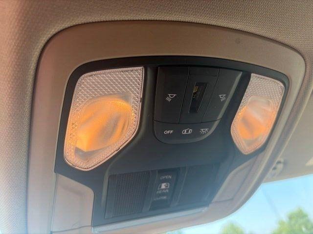 RAM 1500 Big Horn Quad Cab 4WD 2019