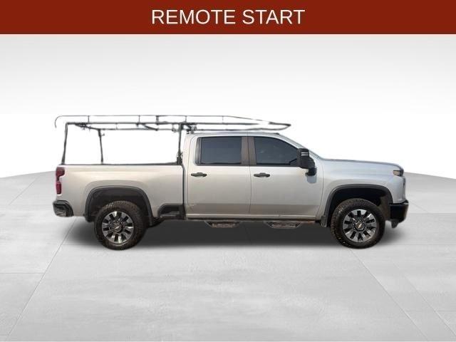 Chevrolet Silverado 2500HD Custom Crew Cab Long Box 4WD 2021