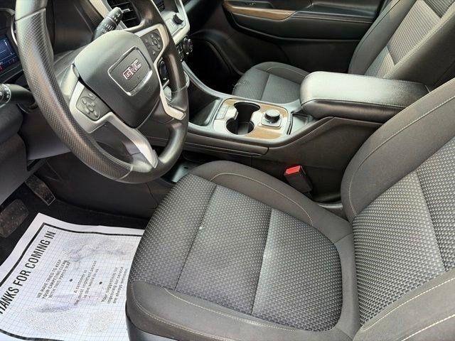 GMC Acadia SLE 2023