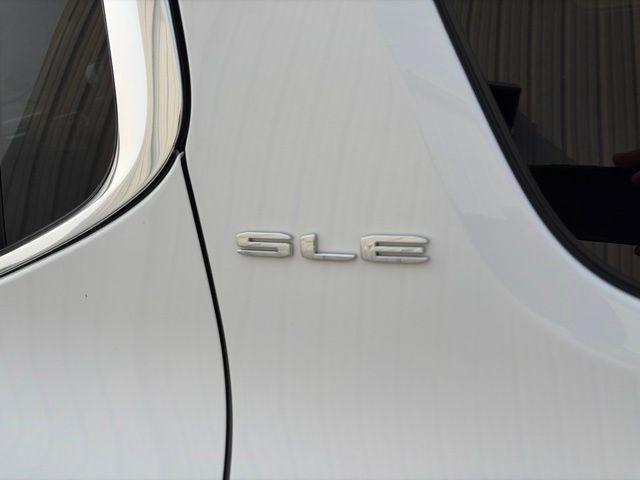 GMC Acadia SLE 2023