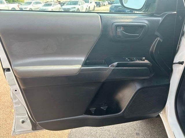 Toyota Tacoma SR5 Access Cab I4 6AT 2WD 2019