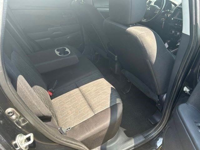Mitsubishi Outlander Sport 2.0 ES 4WD 2024