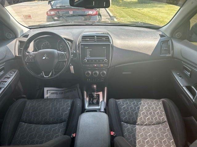 Mitsubishi Outlander Sport 2.0 ES 4WD 2024