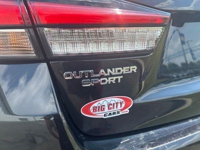 Mitsubishi Outlander Sport 2.0 ES 4WD 2024
