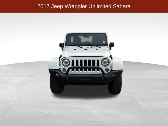 Jeep Wrangler Unlimited Sahara 4WD 2017