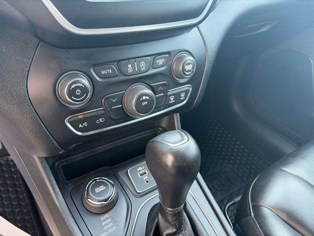 Jeep Cherokee Latitude Plus 4WD 2020