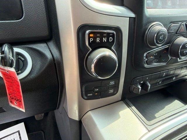 RAM 1500 Classic Tradesman Crew Cab SWB 4WD 2019