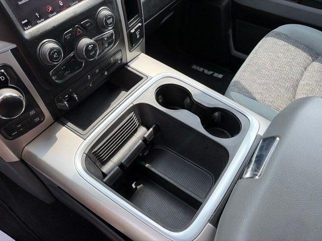 RAM 1500 Classic Tradesman Crew Cab SWB 4WD 2019