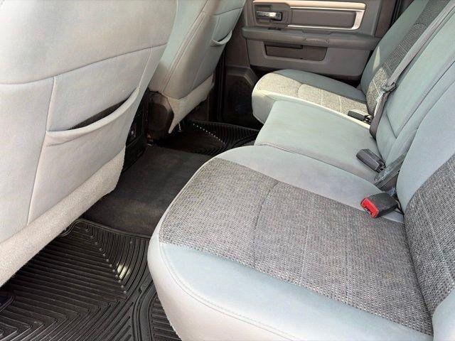RAM 1500 Classic Tradesman Crew Cab SWB 4WD 2019