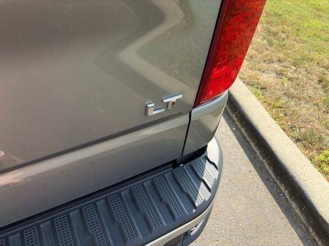 Chevrolet Silverado 1500 LT Crew Cab 4WD 2023