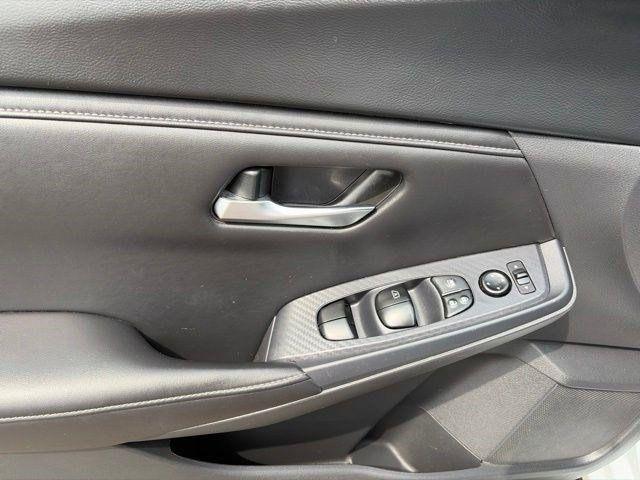Nissan Sentra SV 2023