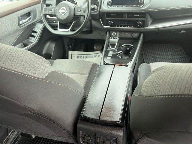 Nissan Rogue SV 2023
