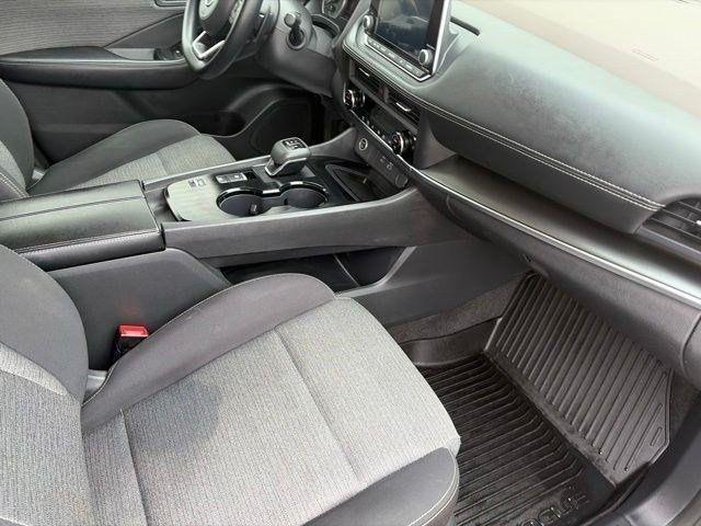 Nissan Rogue SV 2023