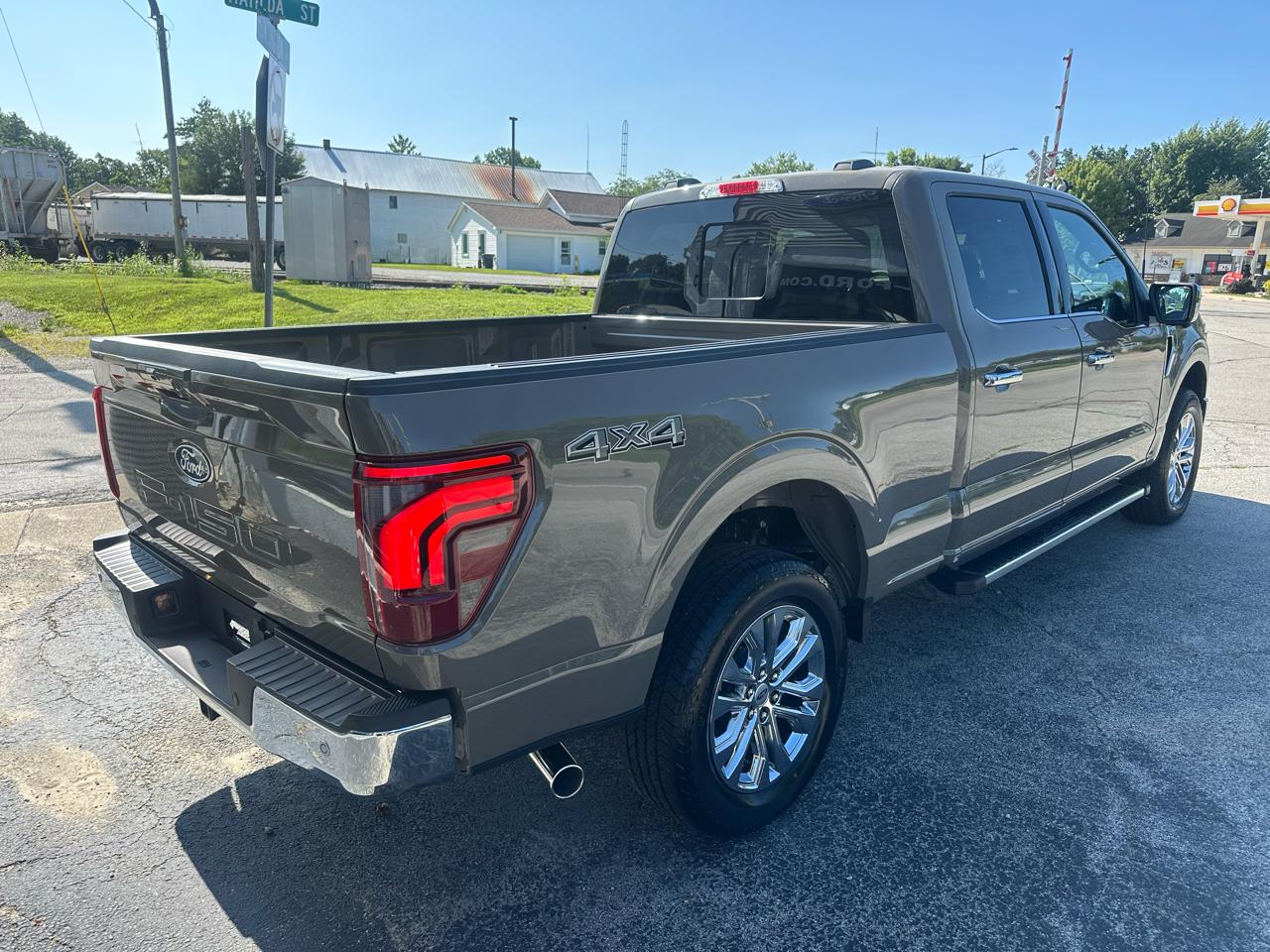 Ford F-150 Lariat SuperCrew 4WD 2026