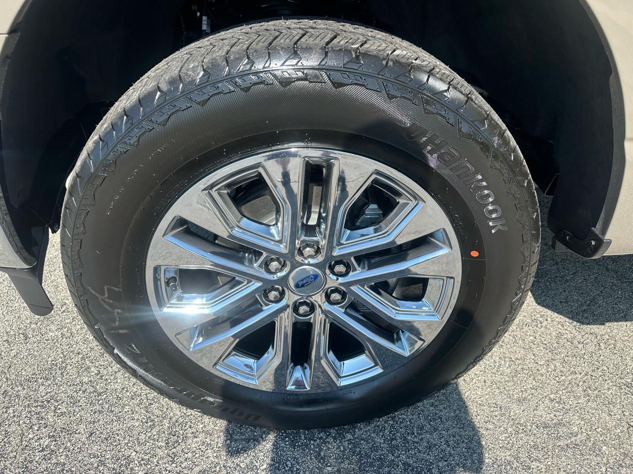 Ford F-150 Lariat SuperCrew 4WD 2026