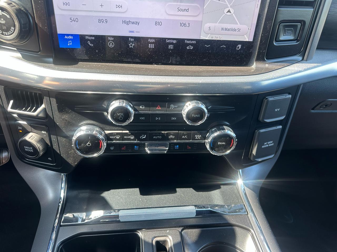 Ford F-150 Lariat SuperCrew 4WD 2026
