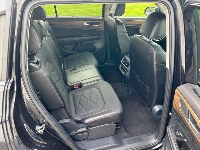 Volkswagen Atlas SE w/Technology 4MOTION 2024