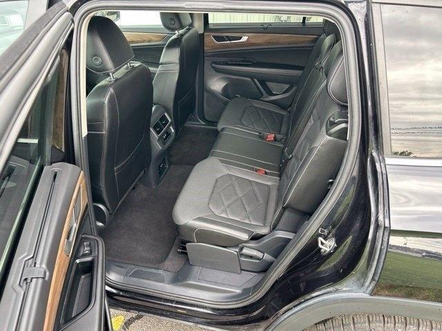 Volkswagen Atlas SE w/Technology 4MOTION 2024